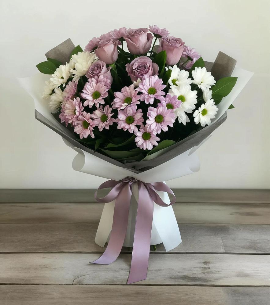 Букет цветов из: Хризантемы и Розы в Ис