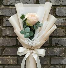 Букет цветов из:  Розы в Ис
