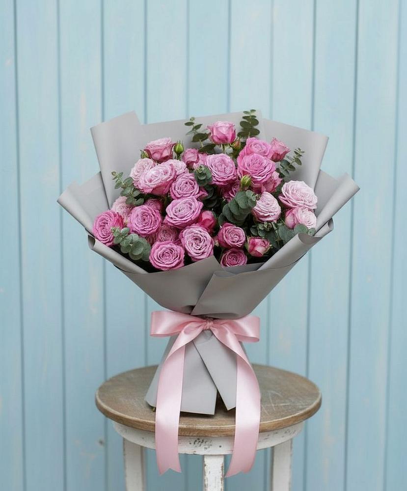 Букет цветов из: Розы в Ис