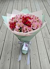 Букет цветов из:  Альстромерии #REPLACE_PRED# Ис