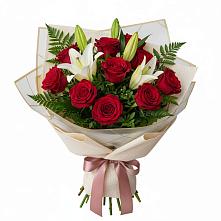 Букет цветов из:  Лилии и Розы #REPLACE_PRED# Ис