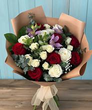 Букет цветов из:  Розы и Альстромерии в Ис