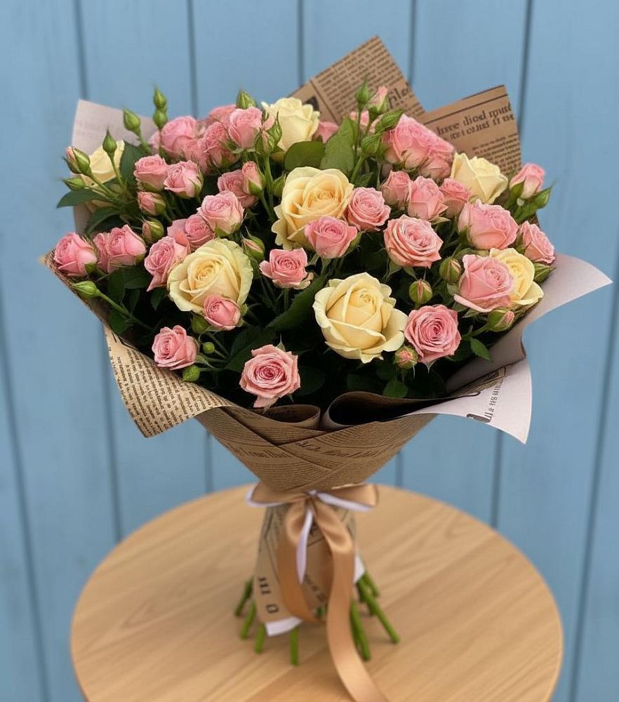 Букет цветов из: Розы в Ис