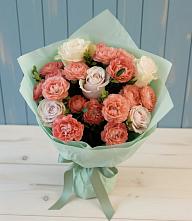 Букет цветов из:  Розы в Ис
