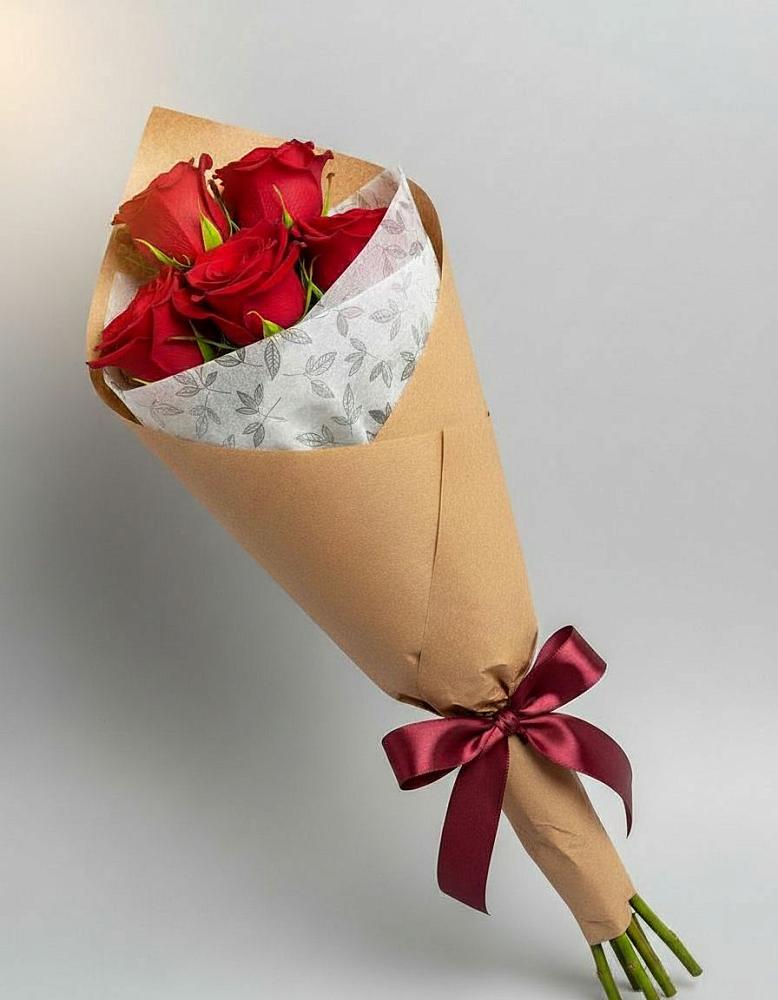 Букет цветов из: Розы в Ис
