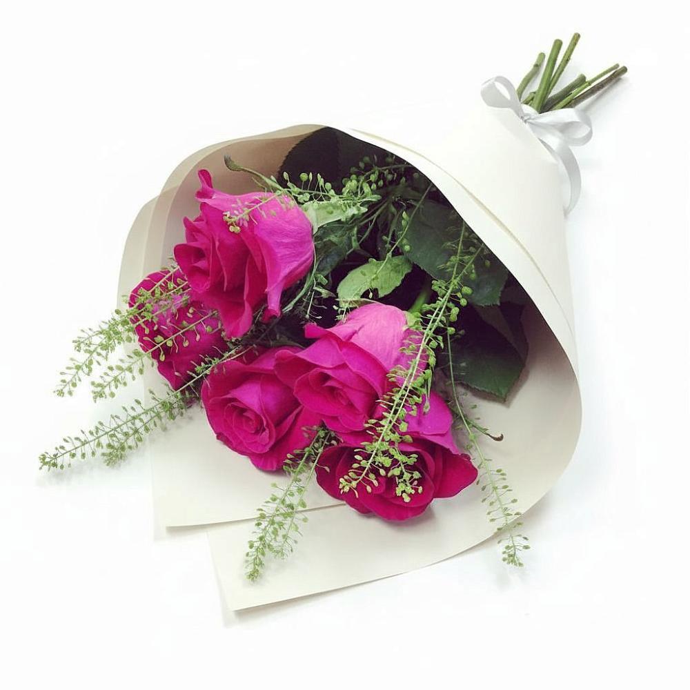 Букет цветов из: Розы в Ис