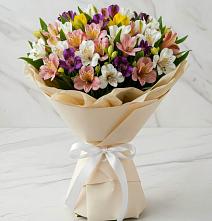 Букет цветов из:  Альстромерии в Ис