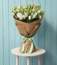 Букет цветов из:  Лизиантусы в Ис