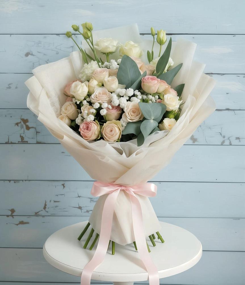 Букет цветов из: Розы и Лизиантусы в Ис