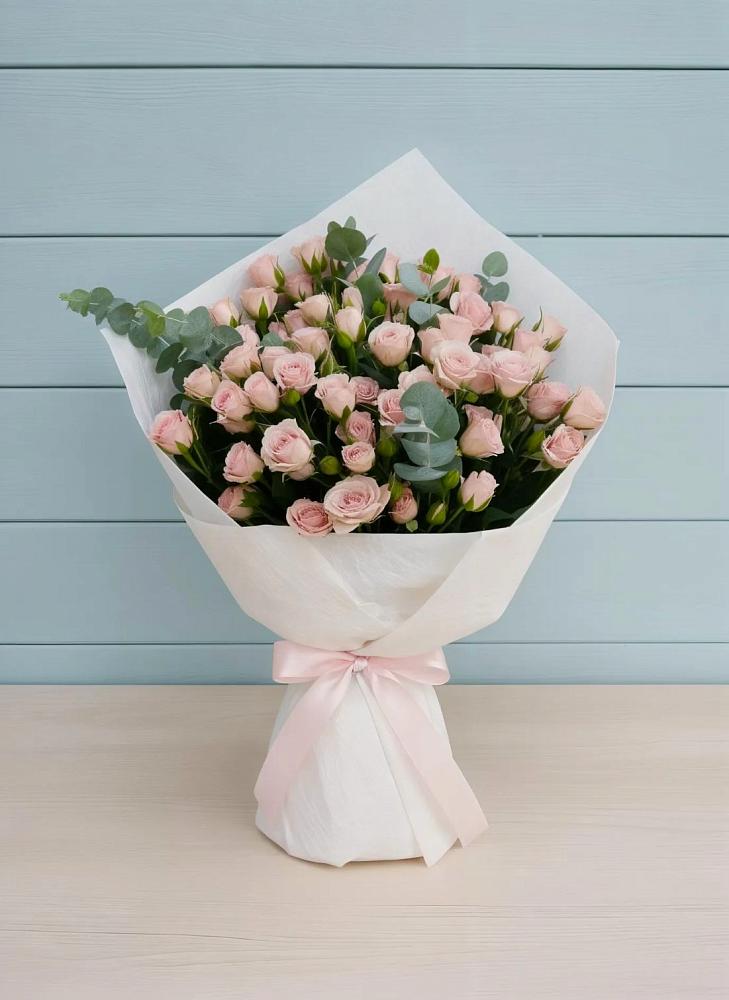 Букет цветов из: Розы в Ис