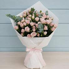 Букет цветов из:  Розы в Ис